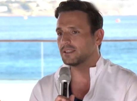Νίκος Βέρτης: Επεισοδιακή συναυλία στη Λεμεσό της Κύπρου