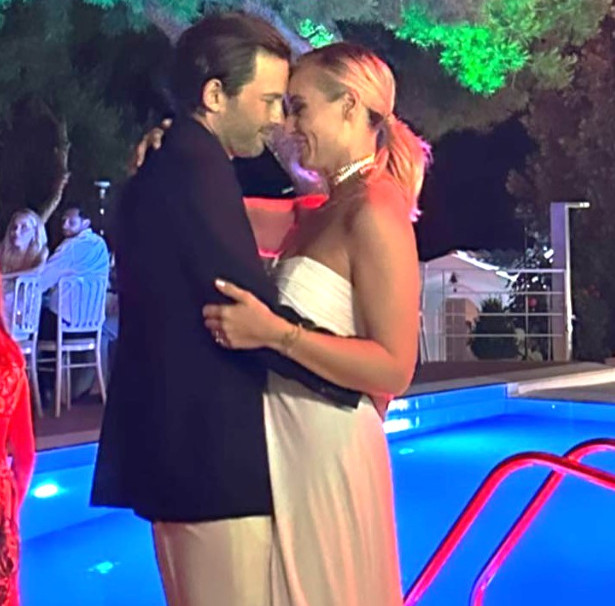 Ελεονώρα Μελέτη: Οι φωτογραφίες του γάμου της που ανέβασε στα social