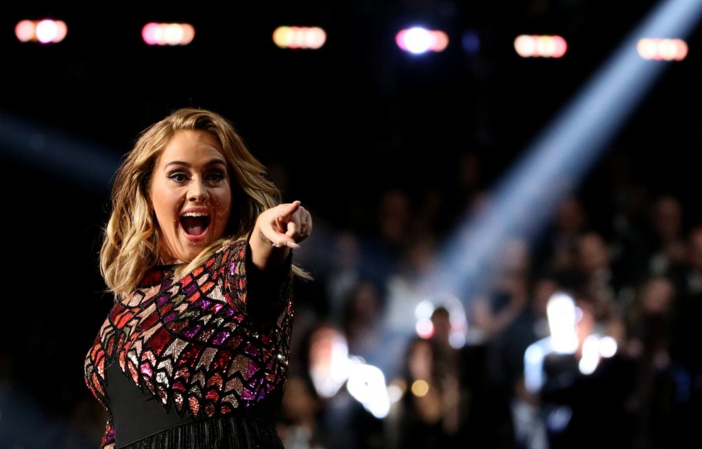 Μυστικός γάμος για την Adele; Οργιάζουν οι φήμες για την τραγουδίστρια