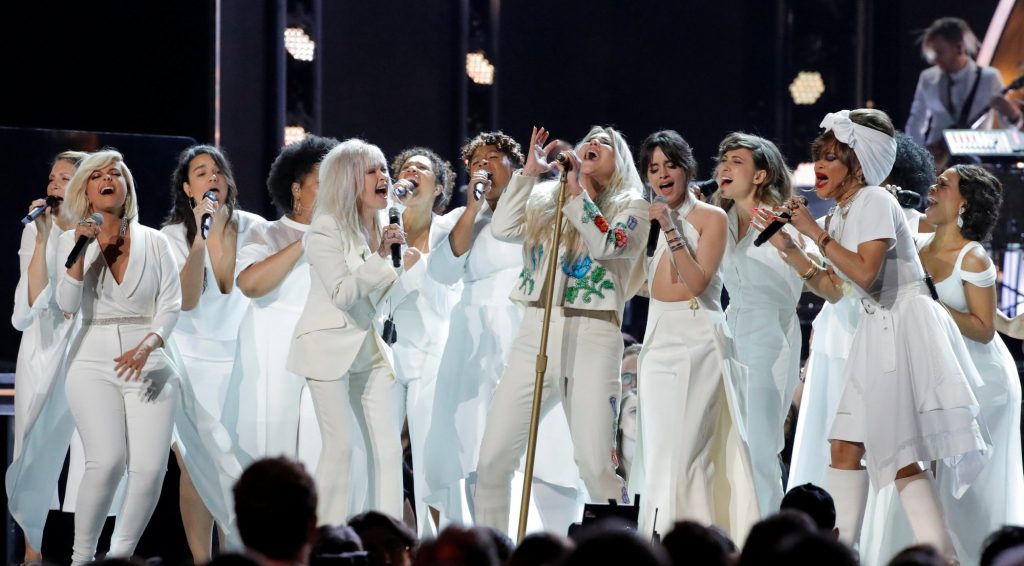 Η Kesha άλλαξε τον στίχο για τον Diddy μετά τις βαρύτατες καταγγελίες