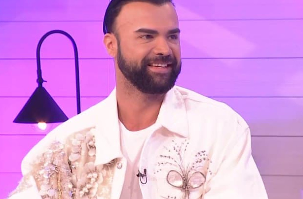 Περικλής Κονδυλάτος: «Αν νομίζει η κ. Μπάρκα ότι αντιπροσωπεύει κάποιους, να μας πει…»