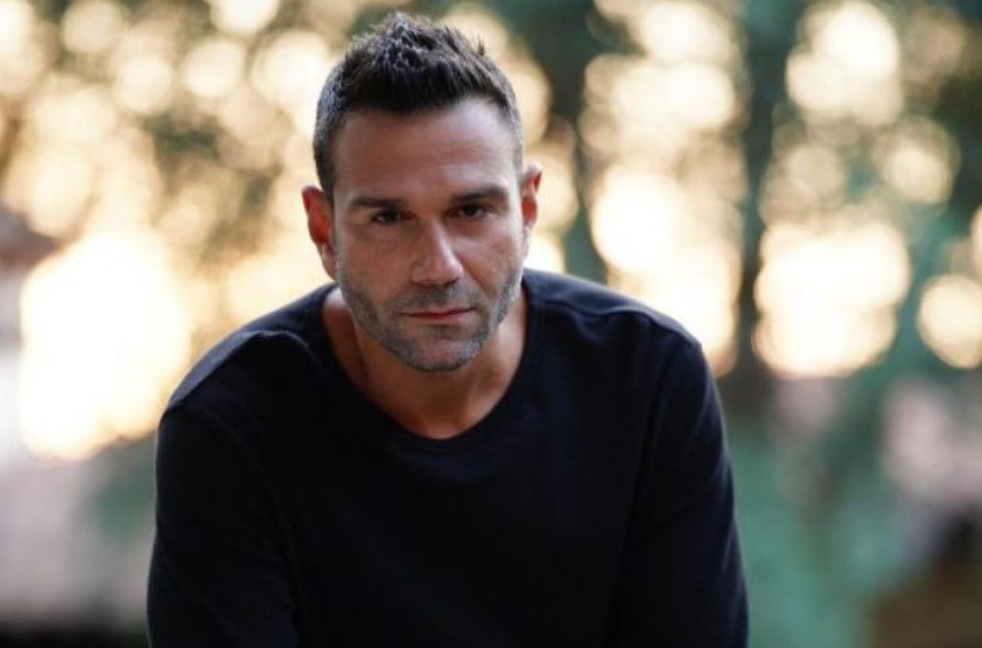 Τάσος Ιορδανίδης: «Στα άκρα η σχέση Μάνου – Μαρίνας – Αθηνάς με την Αμαλία» – Το spoiler για τη «Γη της Ελιάς»