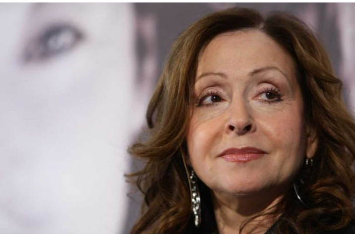 Βίκυ Λέναδρος: Θλίψη για την ερμηνεύτρια – πέθανε ο πατέρας του γιου της