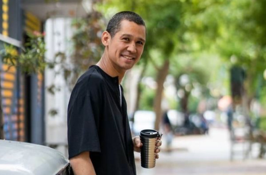 Η επική γνωριμία του Σωτήρη Κοντιζά με τη σύζυγό του – «Μωρή, σου έδωσε το τηλέφωνο η Κινέζα;»