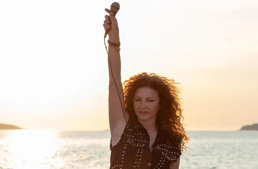 Σοφία Αρβανίτη: «Ακόμη έχω έρωτα με τον Μιχάλη Ρακιντζή»