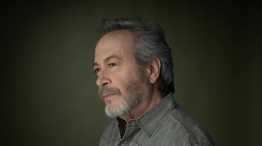 Γρηγόρης Βαλτινός: «Είχα φίλους που μπορούσαν να με οδηγήσουν σε πολύ άσχημες καταστάσεις»