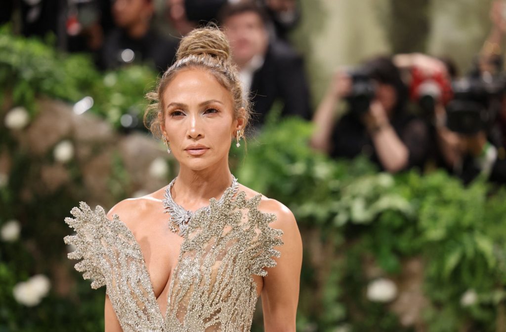 Οι λαμπερές εμφανίσεις στο Met Gala – Ποιοι έκλεψαν τις εντυπώσεις