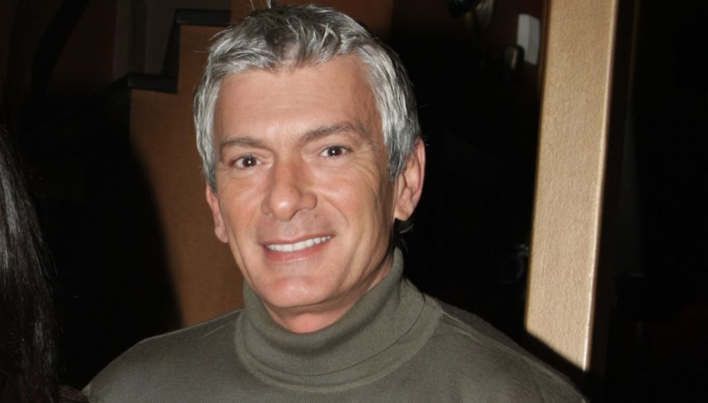 Ερρίκος Πετιλόν «Έχω πάει σε 25 κέντρα απεξάρτησης για ουσίες, θέλω να απεξαρτηθώ»