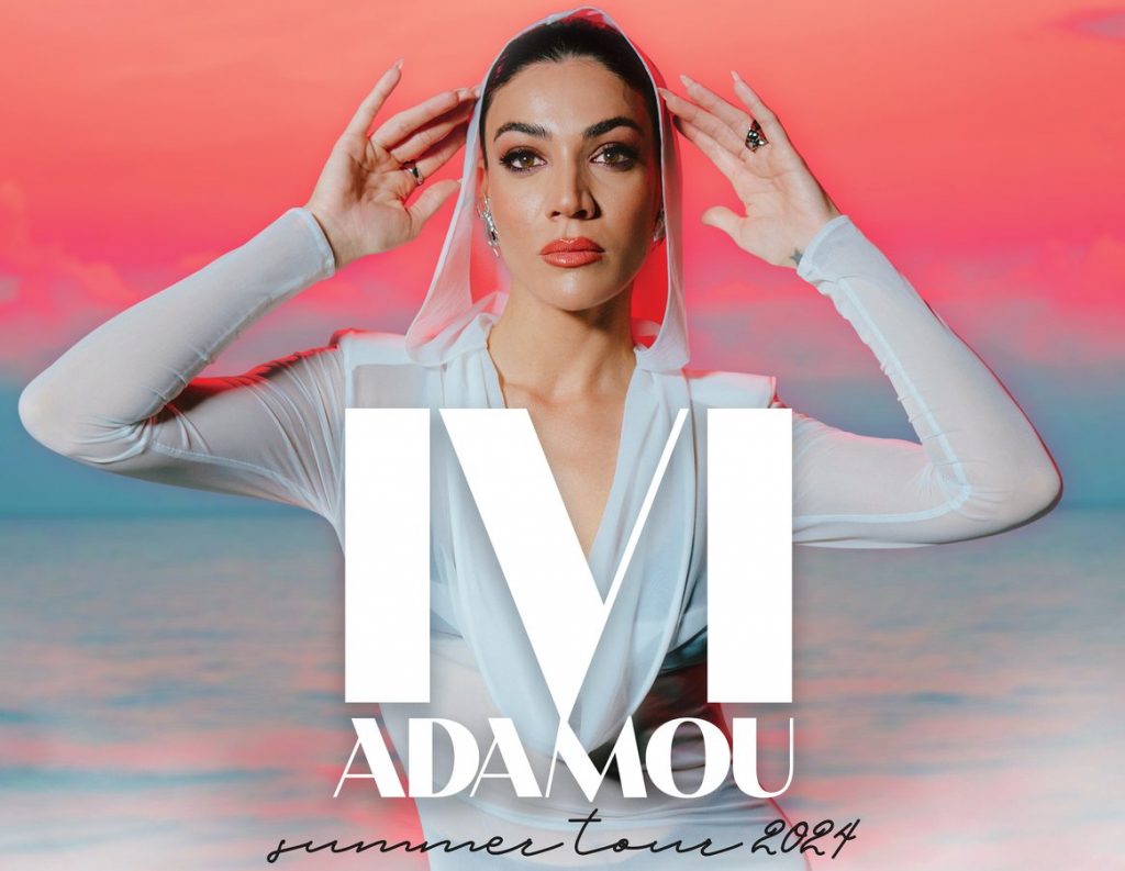 Η Ήβη Αδάμου ετοιμάζει ένα «μουσικό ταξίδι» σε Ελλάδα, Κύπρο και Τουρκία και υπόσχεται μαγικές καλοκαιρινές βραδιές