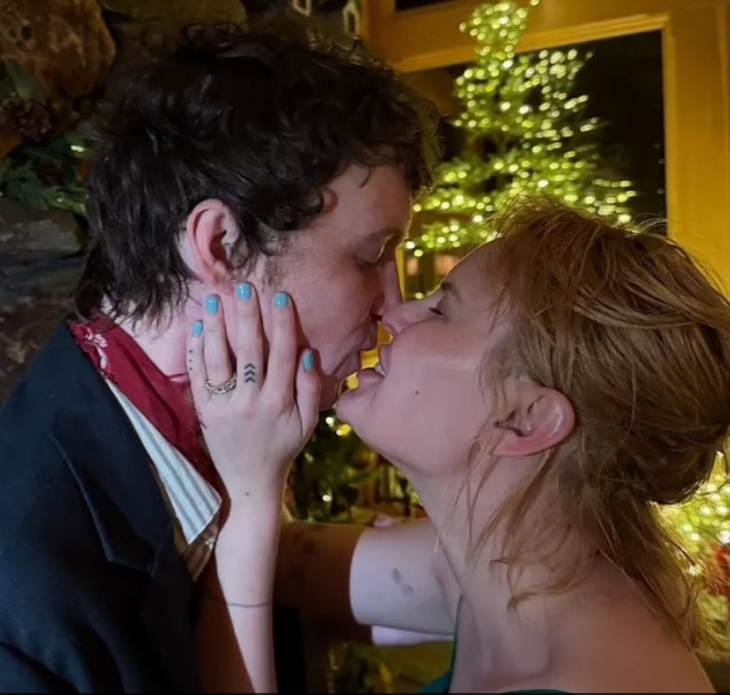 Μπρους Γουίλις: Αρραβωνιάστηκε η 30χρονη κόρη του Ταλούλα