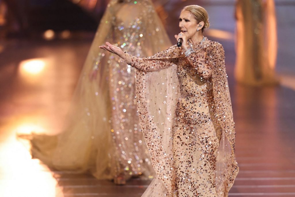 «Η αγάπη και η ενέργειά σας με εμπνέουν κάθε μέρα» – Αυτός ήταν ο απολογισμός της Σελίν Ντιόν για το 2024