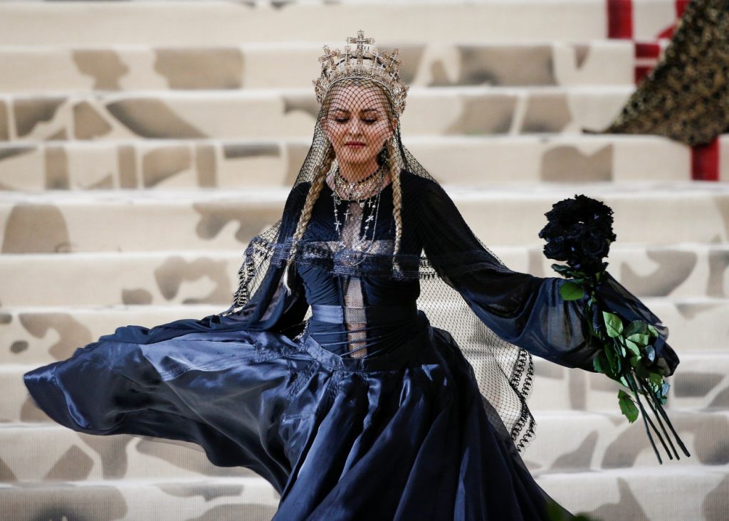 Επιτέλους ειρήνη: Η Μαντόνα και ο Έλτον Τζον τα βρήκαν μετά από δύο δεκαετίες «πολέμου»