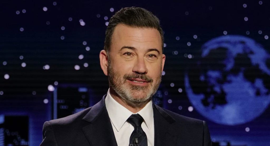 Ο Τζίμι Κίμελ για τον θάνατο του Πάπα Φραγκίσκου: «Ο Τζέι Ντι Βανς δεν ξέρει ούτε να προσεύχεται»