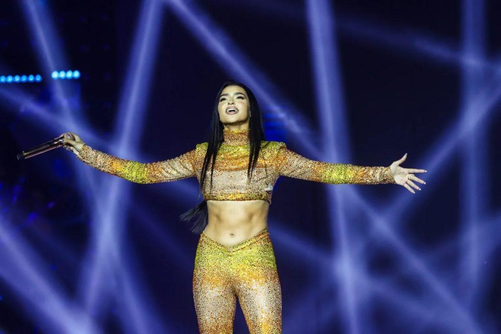 H super star Anitta τα… έσπασε με τραγούδι της Αναστασίας!