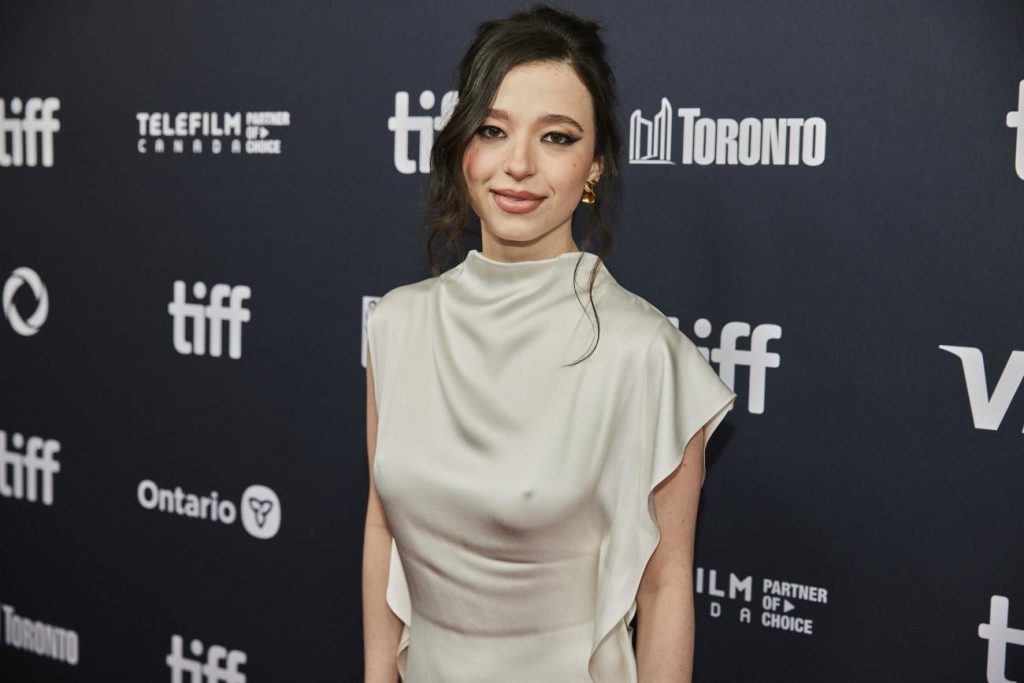 Η νέα ταινία της οσκαρικής Μάικι Μάντισον – Η ιστορία μιας οδοντιάτρου που αποπλανάται από μια γοργόνα