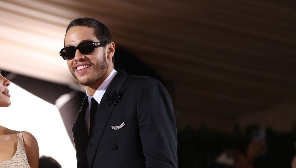 «Θα είμαι ακόμα καλός;»: Ο Πιτ Ντέιβιντσον φοβόταν ότι η νηφαλιότητα μπορεί να του στερήσει το ταλέντο του