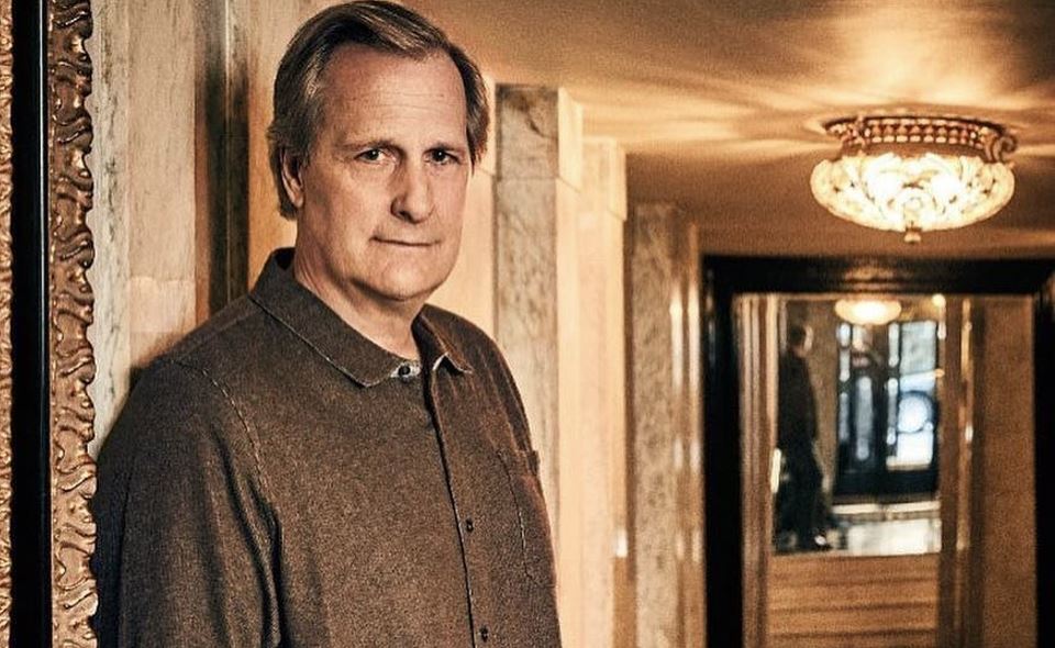 «Ελπίζω να χάνετε τόνους χρημάτων» – Ο Τζεφ Ντάνιελς χλευάζει τους ψηφοφόρους του Τραμπ