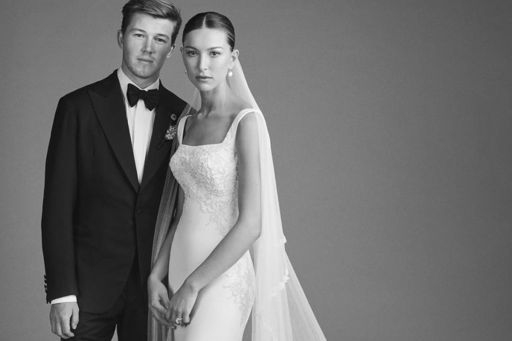 Ιβ Τζομπς: Γαμήλια κρουαζιέρα στην Ελλάδα για την κόρη του Στιβ Τζομπς – Το ευχαριστώ για το Givenchy νυφικό