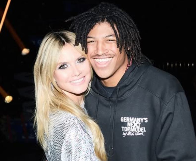 Χάιντι Κλουμ: Ο 19χρονος γιος της περπάτησε σε πασαρέλα και εκείνη δηλώνη περήφανη μητέρα