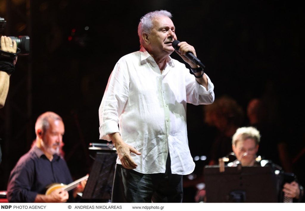 Μανώλης Μητσιάς: «Σύντομα θα βάλω τελεία στην καριέρα μου»