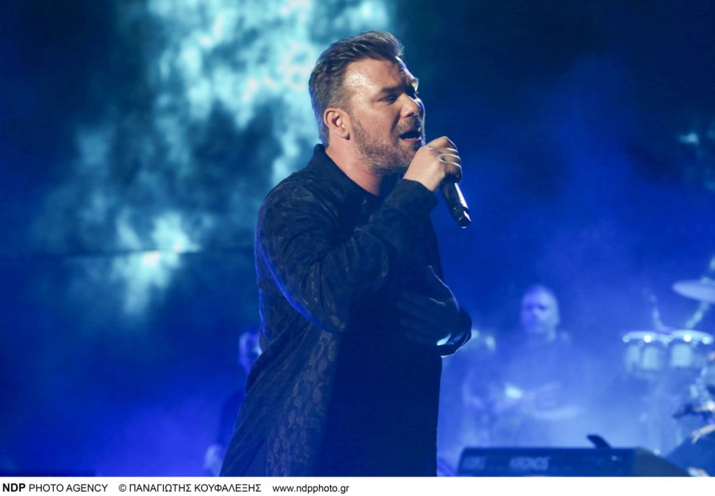 Γιώργος Σαμπάνης: Αλλάζει την ημερομηνία της συναυλίας του στο Κατράκειο λόγω της απεργίας