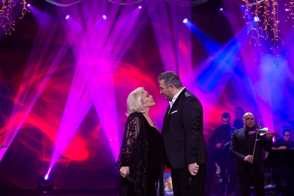 Αντώνης Ρέμος για Μαρινέλλα: «Ευελπιστούμε κάθε μέρα ότι μπορεί να γίνει ένα θαύμα, έστω να ανοίξει τα μάτια της»