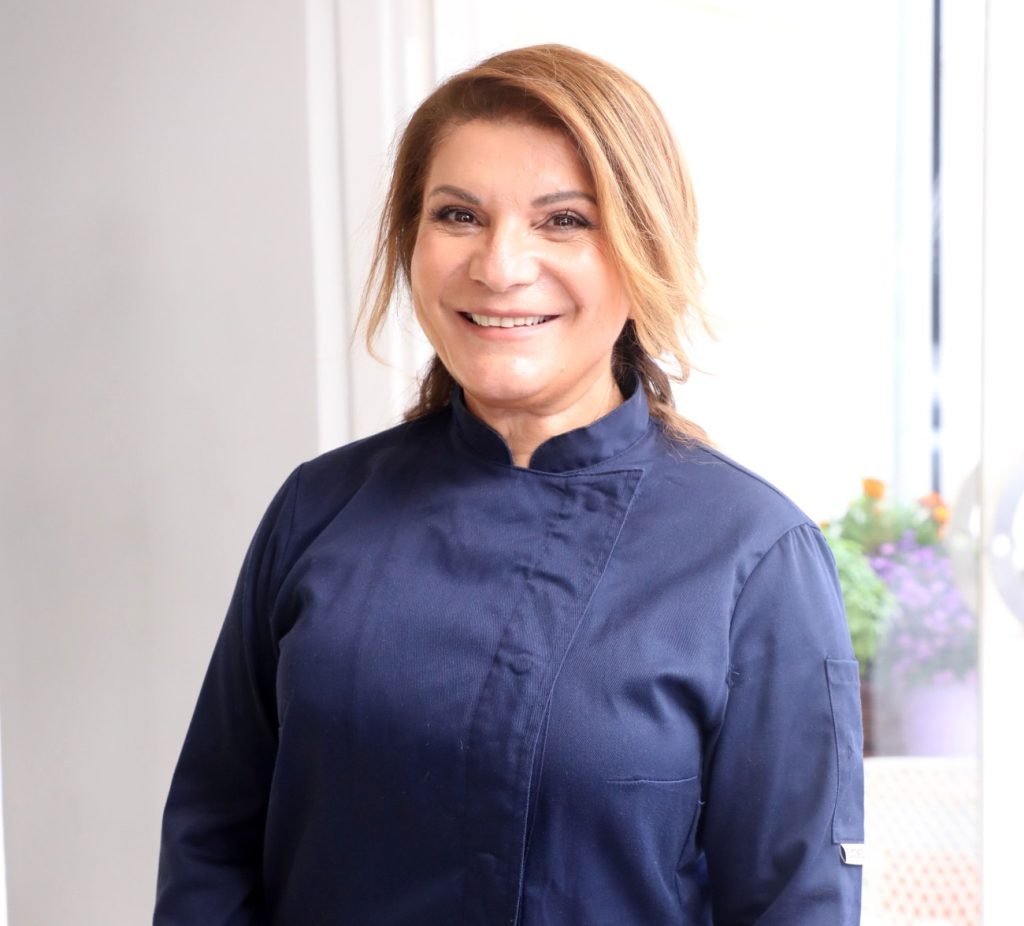 Αργυρώ Μπαρμπαρίγου: Πώς βρέθηκε στον ημιτελικό του βρετανικού MasterChef