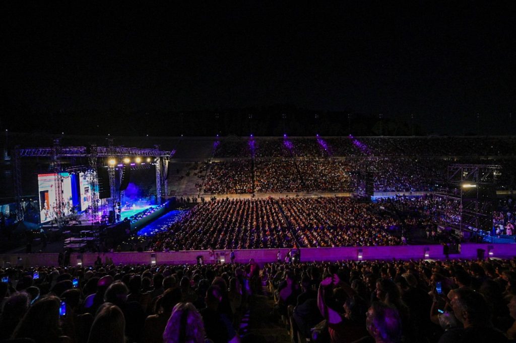 Συγκίνηση στη συναυλία για τον Καζαντζίδη στο Καλλιμάρμαρο: Πάνω από 30.000 κόσμου στην εντυπωσιακή βραδιά