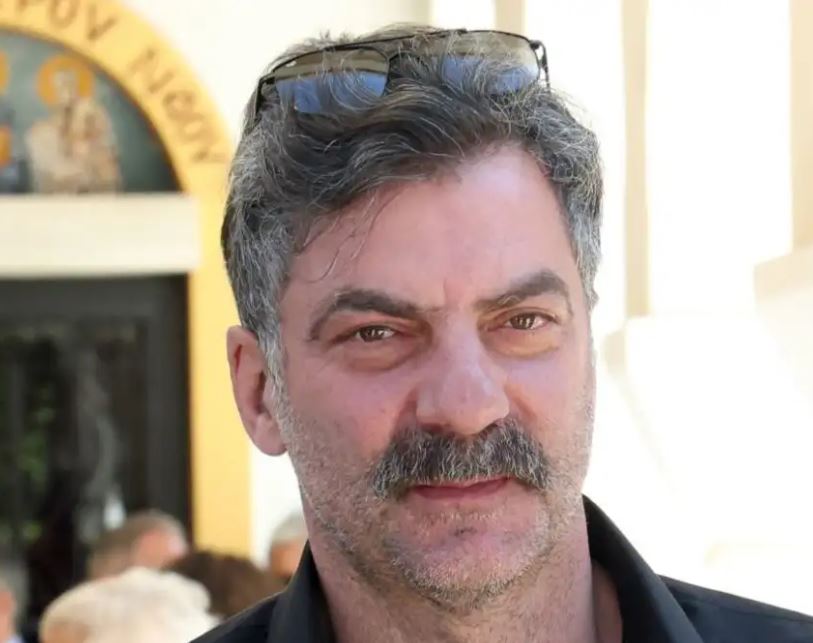 Στάθης Μαντζώρος: «Οι πιθανότητες να ξυπνήσει από το εγκεφαλικό είναι 50 -50», δηλώνει ο πατέρας του