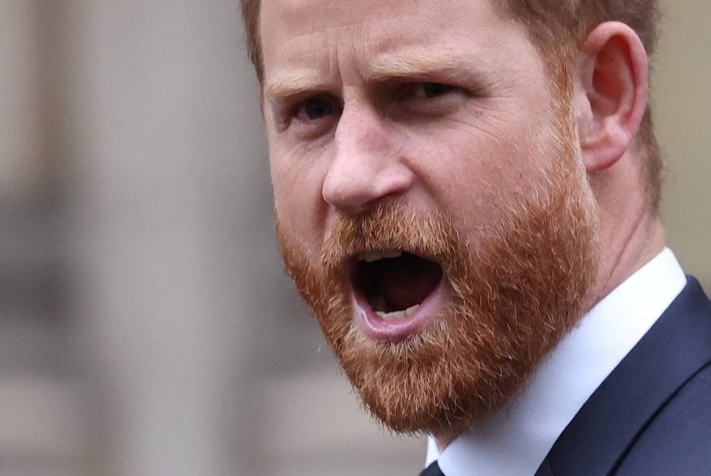 Πρίγκιπας Χάρι μαινόμενος: Έκρηξη οργής εναντίον της Daily Mail – H «κόλαση» της Μέγκαν, η εκδίκηση της Νταϊάνα