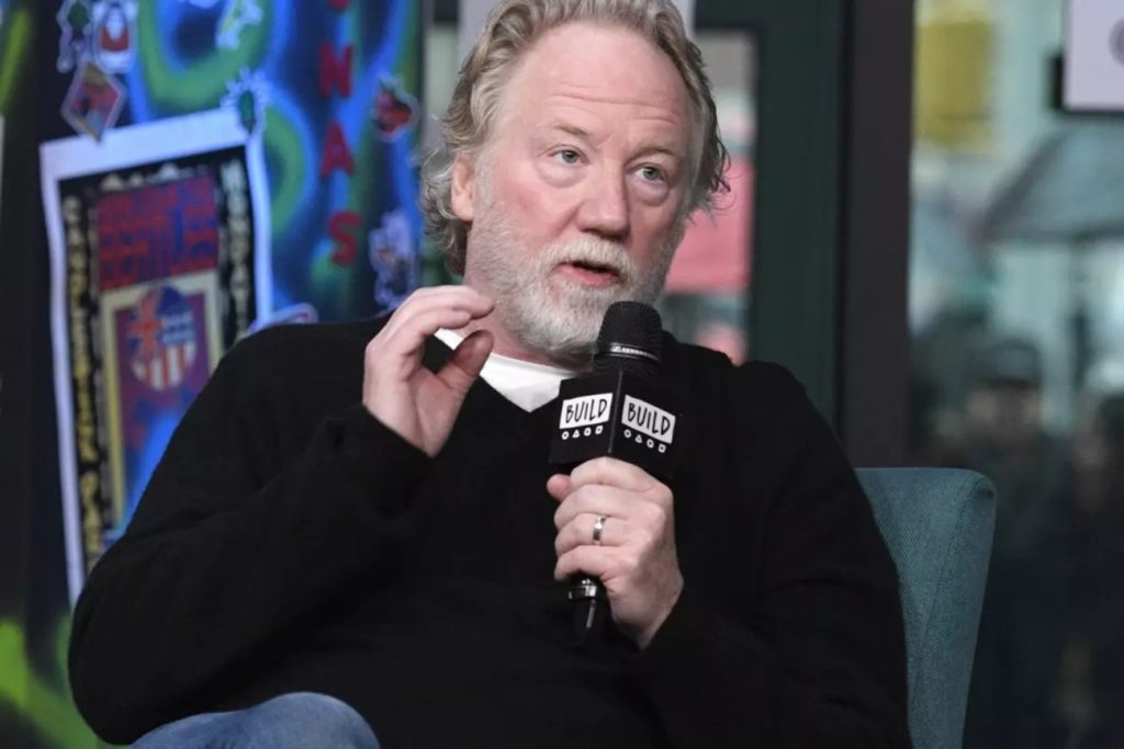 Κανείς δεν ξέρει που βρίσκεται ο Τίμοθι Μπάσφιλντ 3 ημέρες μετά την έκδοση εντάλματος σύλληψης για παιδική κακοποίηση