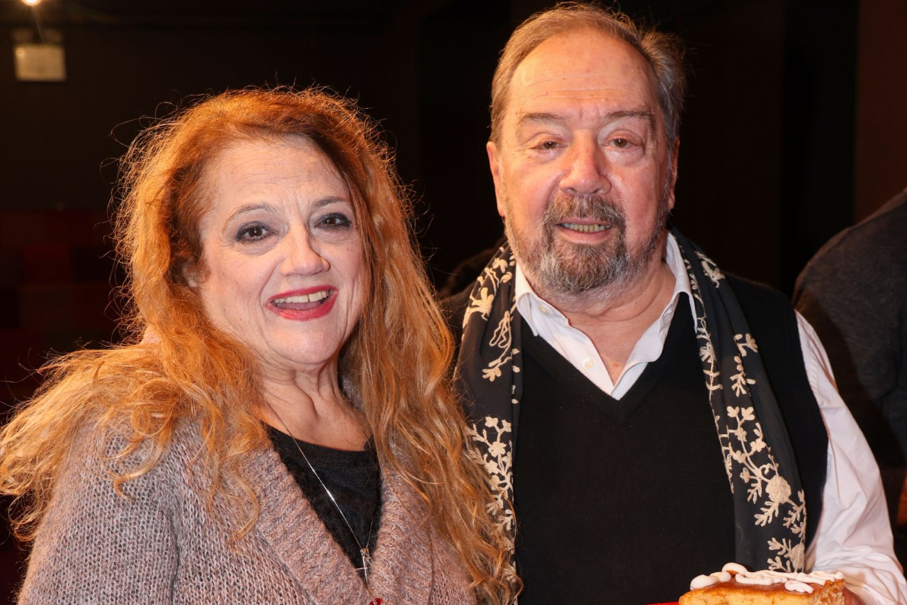 Ελένη Καστάνη: «Ακόμα λειτουργώ σαν να έχω τα παλιά μου κιλά. Φοράω ρούχα Large και μου πέφτουν»