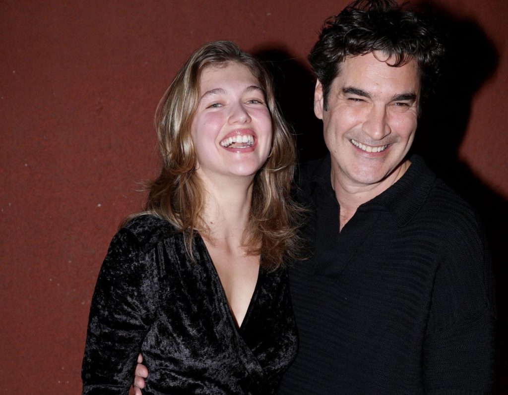 Χριστόφορος Παπακαλιάτης: Οι νέες φωτό με την Κλέλια Ανδριολάτου, μετά το πάρτι για τα BAFTA