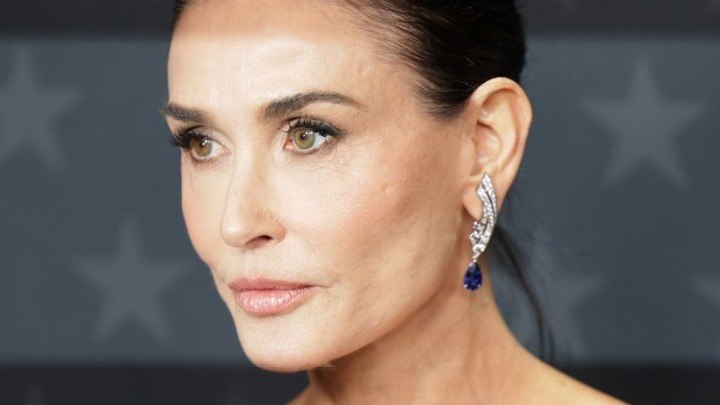 Ντέμι Μουρ: Το τολμηρό καρέ του Δημήτρη Γιαννέτου και το leather look στο σόου της Gucci στο Μιλάνο