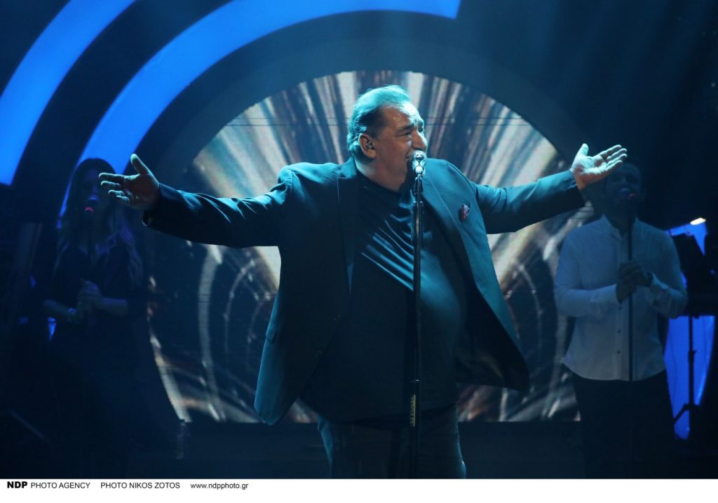 Βασίλης Καρράς: 12 ακυκλοφόρητα τραγούδια του είναι πλέον διαθέσιμα