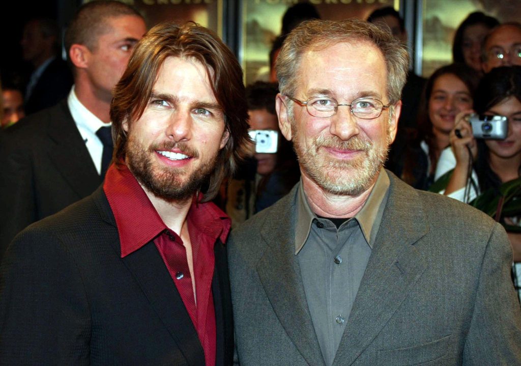 Ο Στίβεν Σπίλμπεργκ αποκαλύπτει πώς είναι να δουλεύεις με τον Τομ Κρουζ
