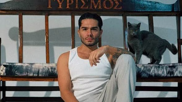 Το συγκινητικό video – εξομολόγηση του Χρήστου Μάστορα για την περιοδεία με τις MEΛISSES σε Αμερική, Καναδά και Αυστραλία